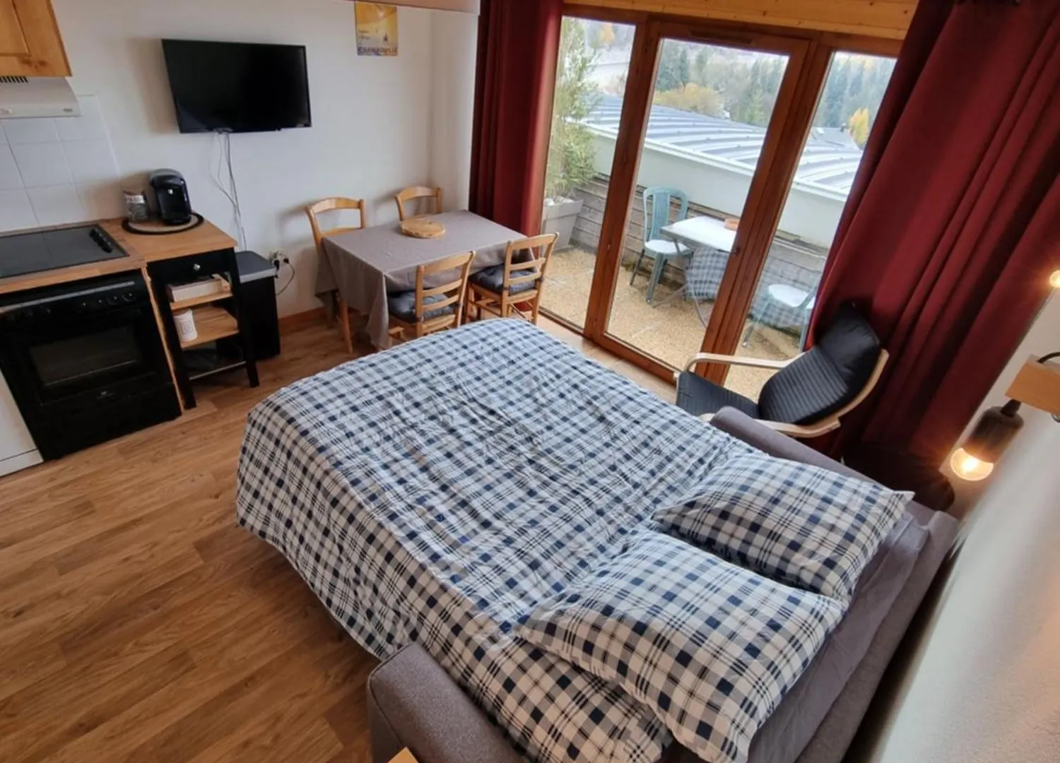 아파트 Appartement 4 Personnes 32M2 Au Pied Des Pistes- Wifi- Balcon Sud- Chamrousse 1650
